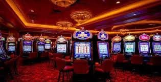 UUU8 မိုဘိုင်းအက်ပ် - Android iOS ဖုန်းဖြင့် Casino ကစားပုံ Myanmar